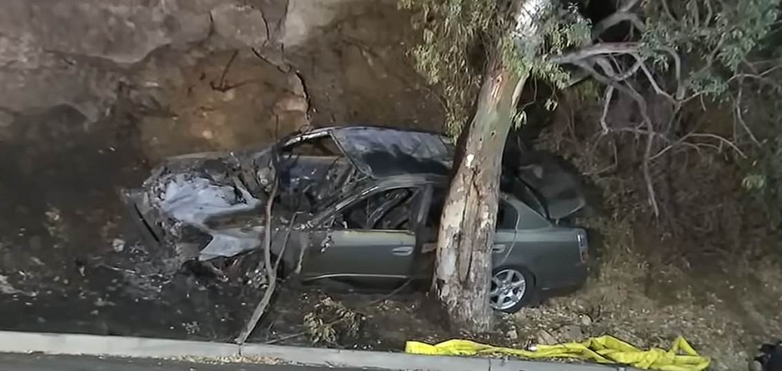 A Car Crash Ignited a 40-Acre Brush Fire in Burbank—And Ruined a Golfer's Even-Par Game