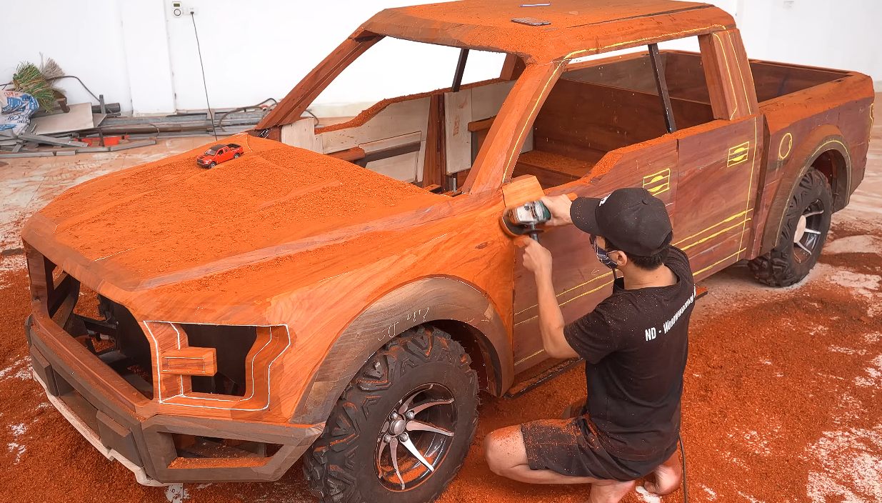 YouTuber Builds a Wooden Drivable Ford F-150 Raptor: Inside the Insane 150-Day EV Build Journey