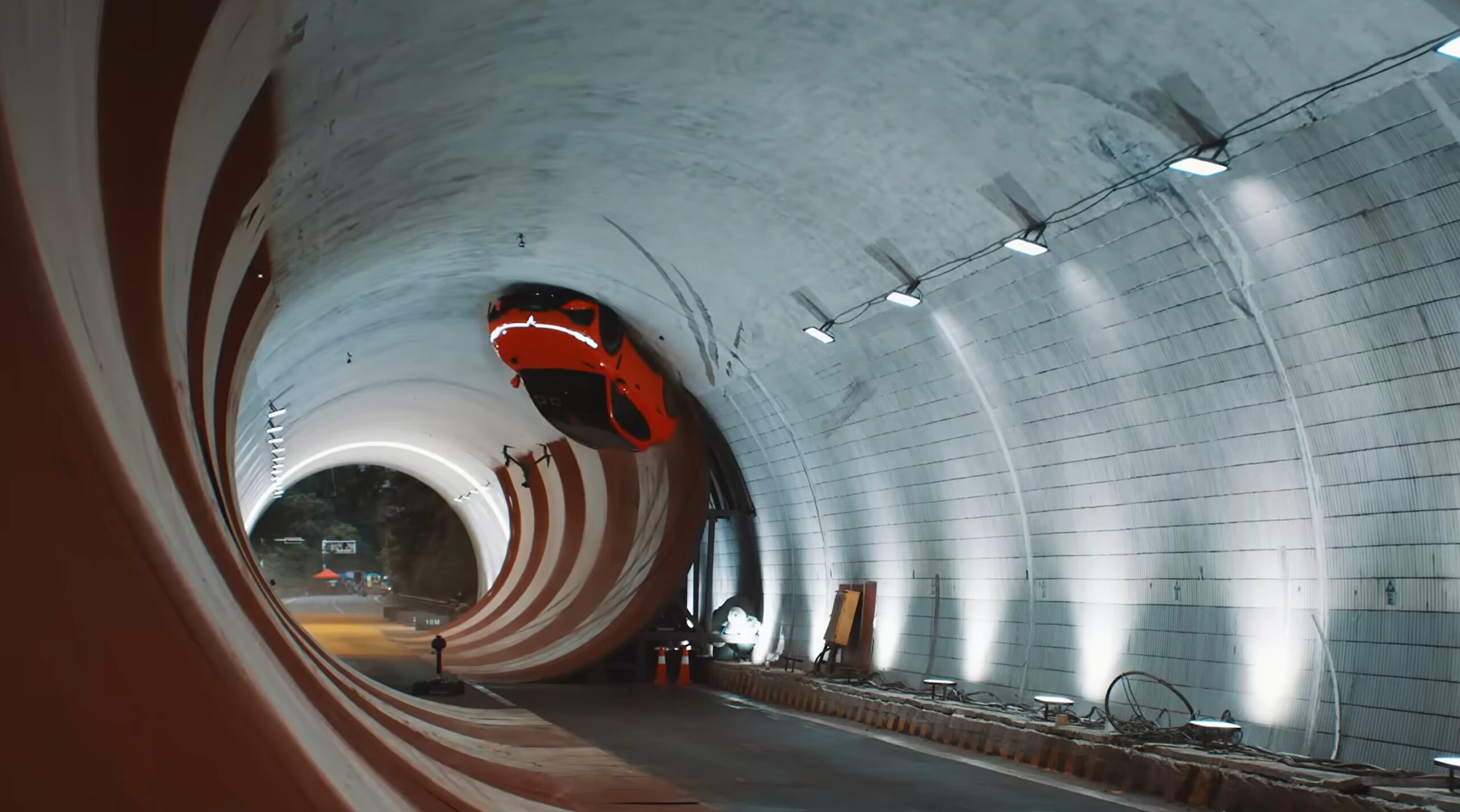 This SUV Just Recreated Schumacher's Legendary 360-Degree Tunel Loop Stunt — For Real This Time