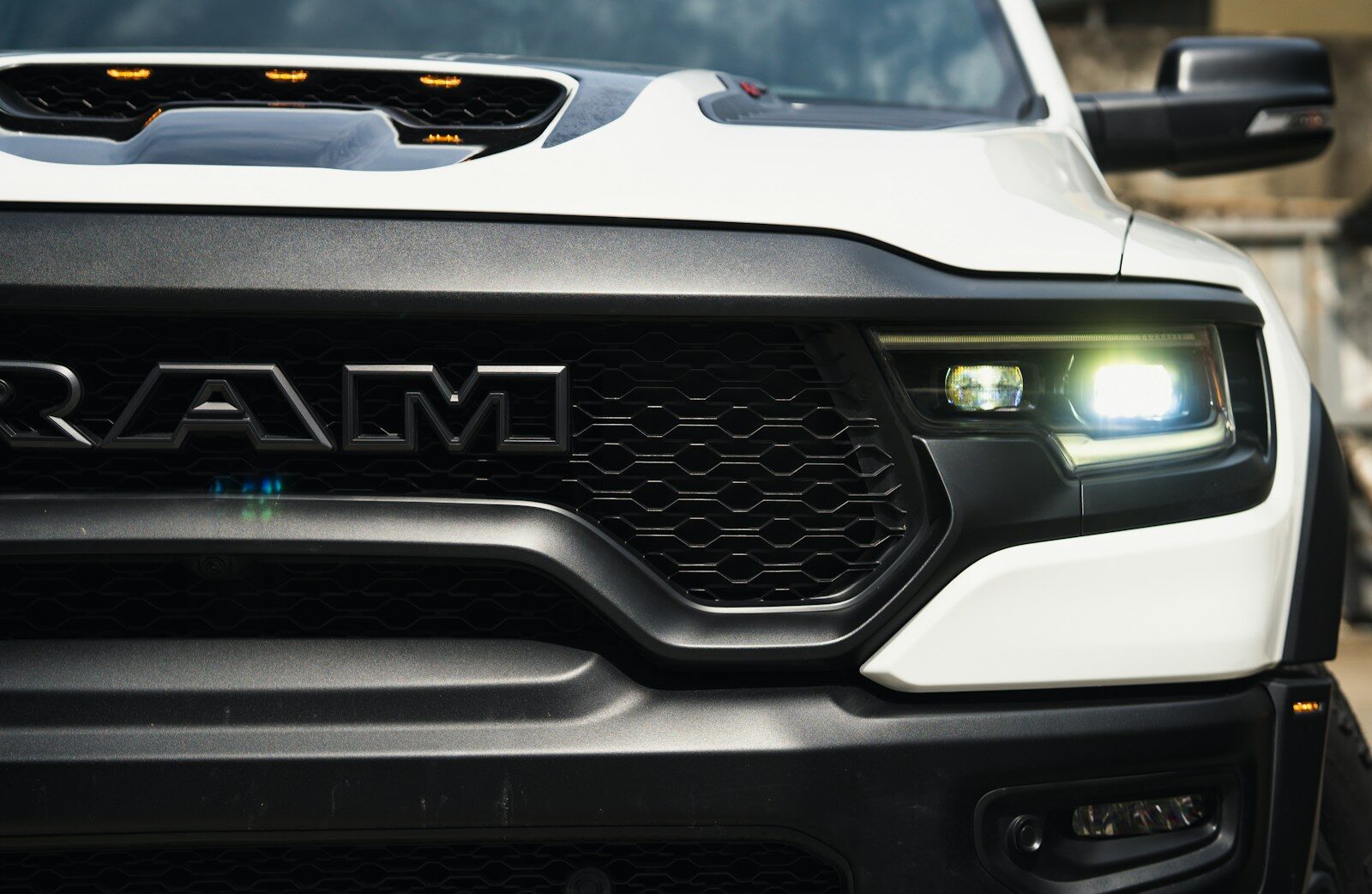 Ram Is Killing the eTorque System on the 5.7-Liter Hemi V8 for 2027 ...