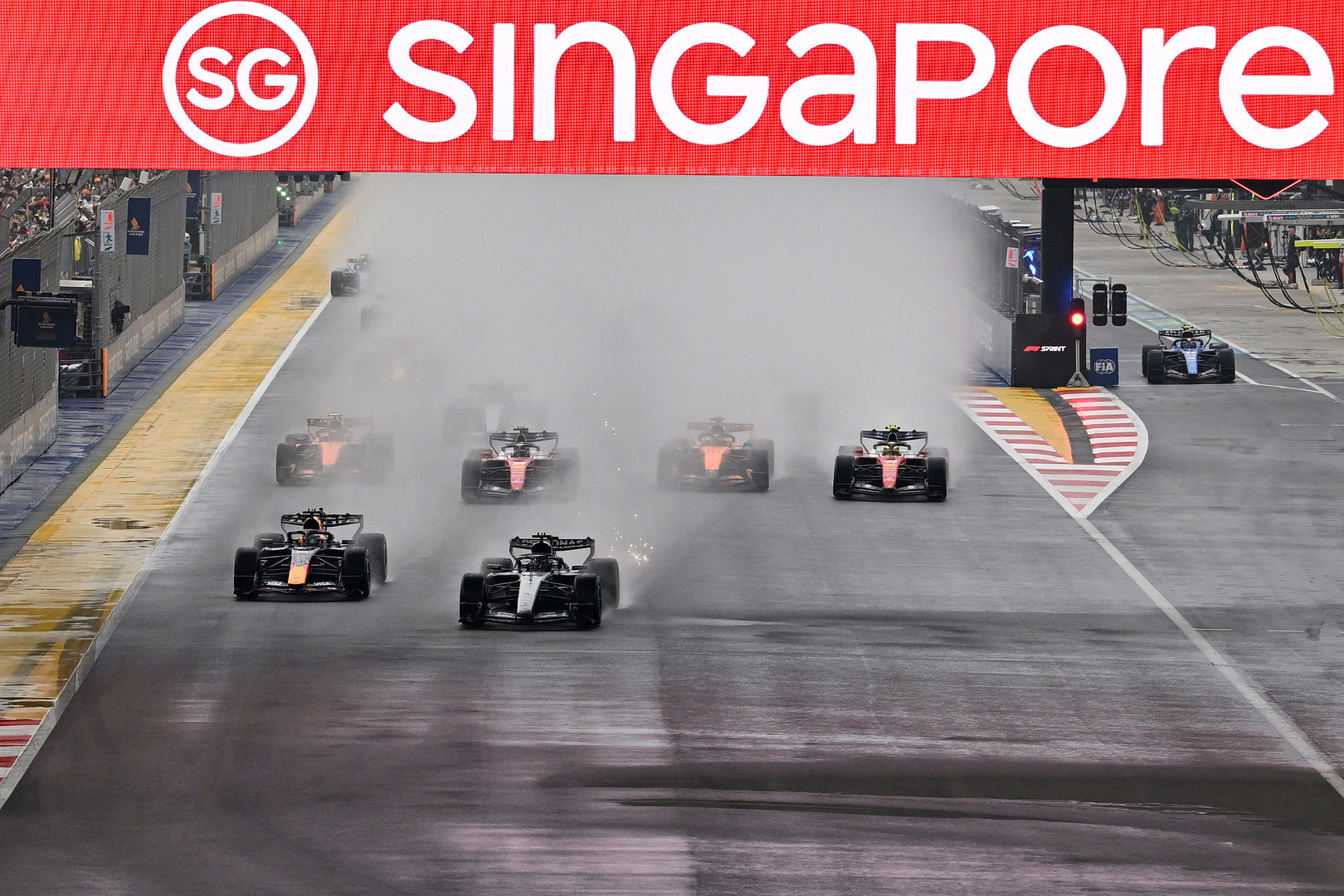 Toto Wolff, Red Bull, Mercedes, F1, Singapore GP