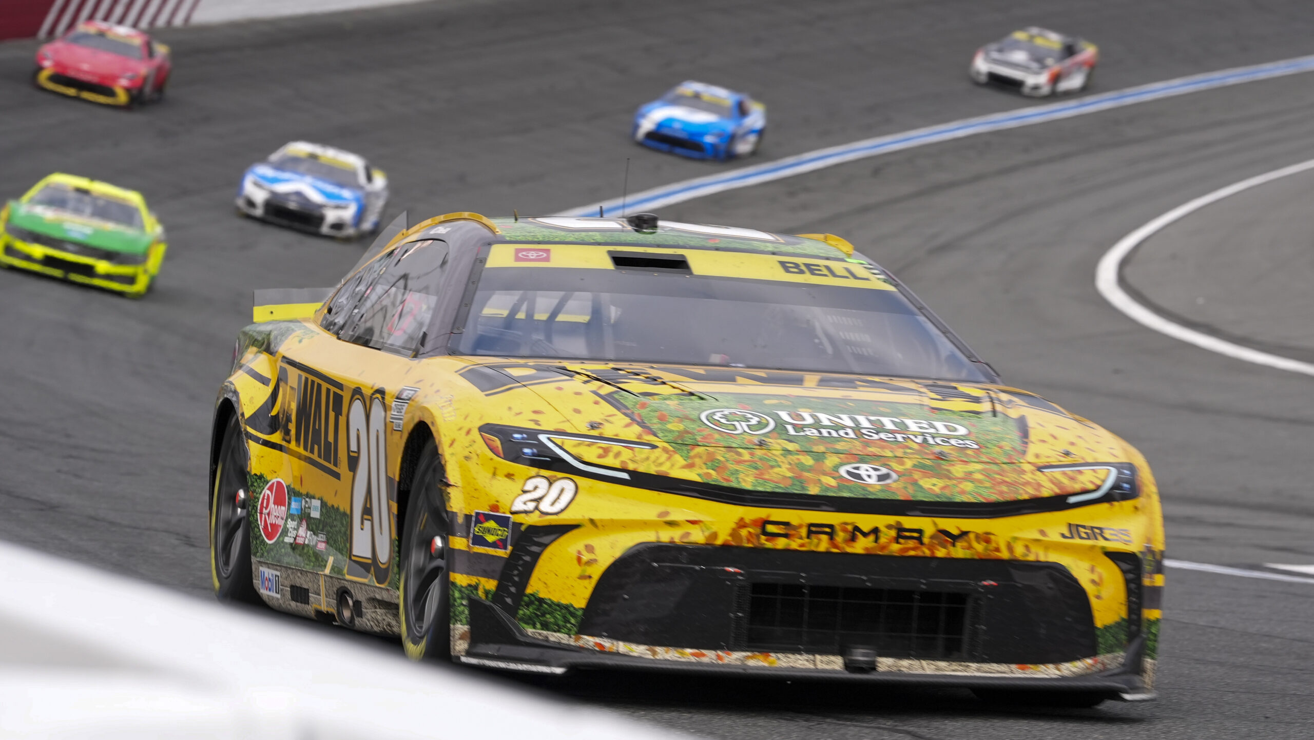 NASCAR Phoenix Betting Odds 2026: Favorites to Win