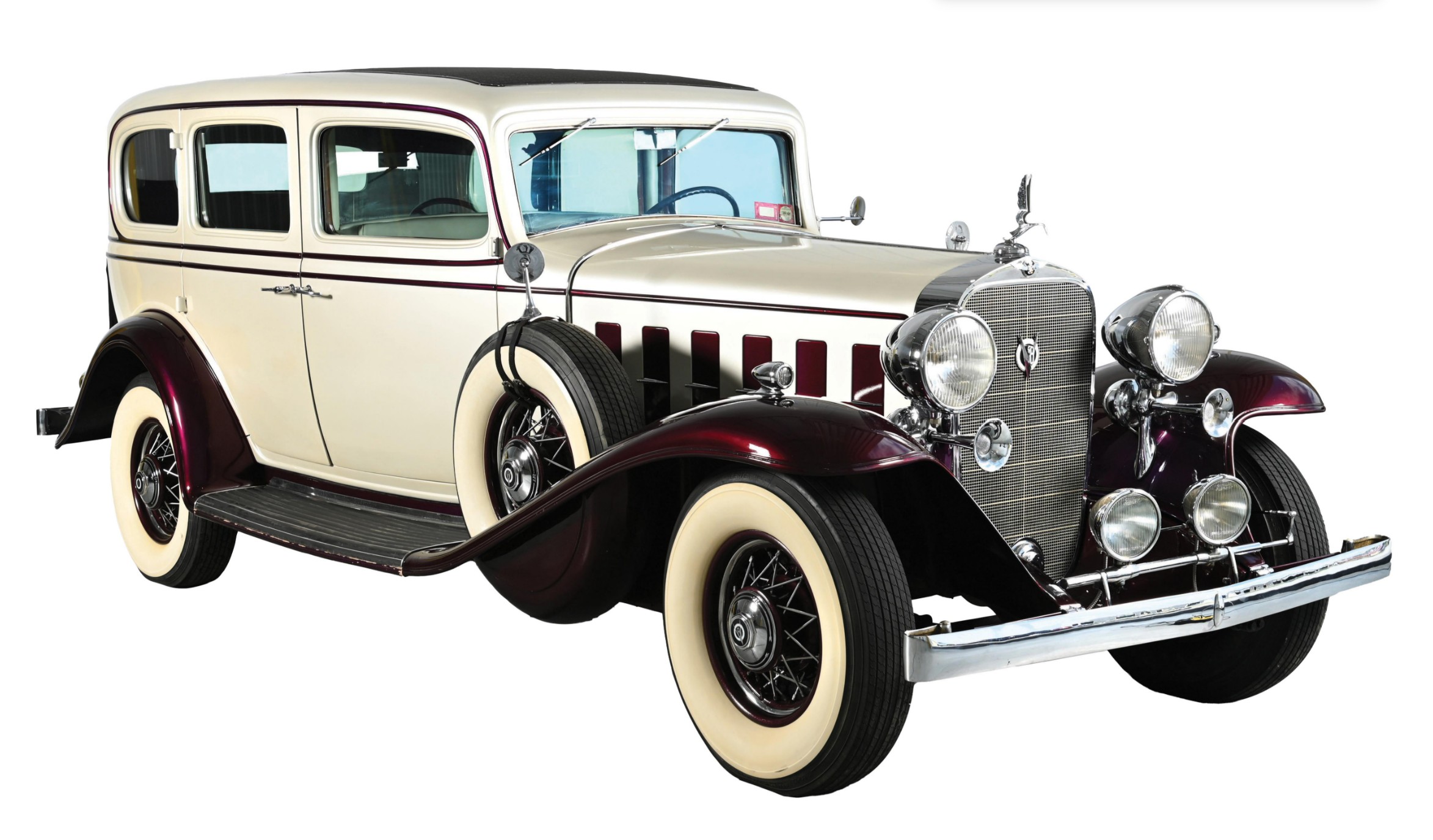 Stained-Glass Cupholders and an Al Capone Paper Trail: 1932