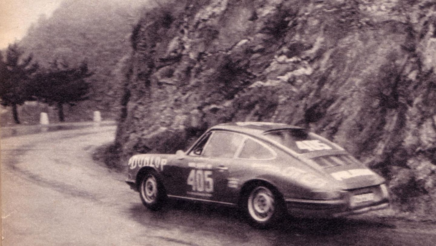 Porsche Rally Legend, 96, Returns to Argentina and Says He’d Take on His Historic Race Again
